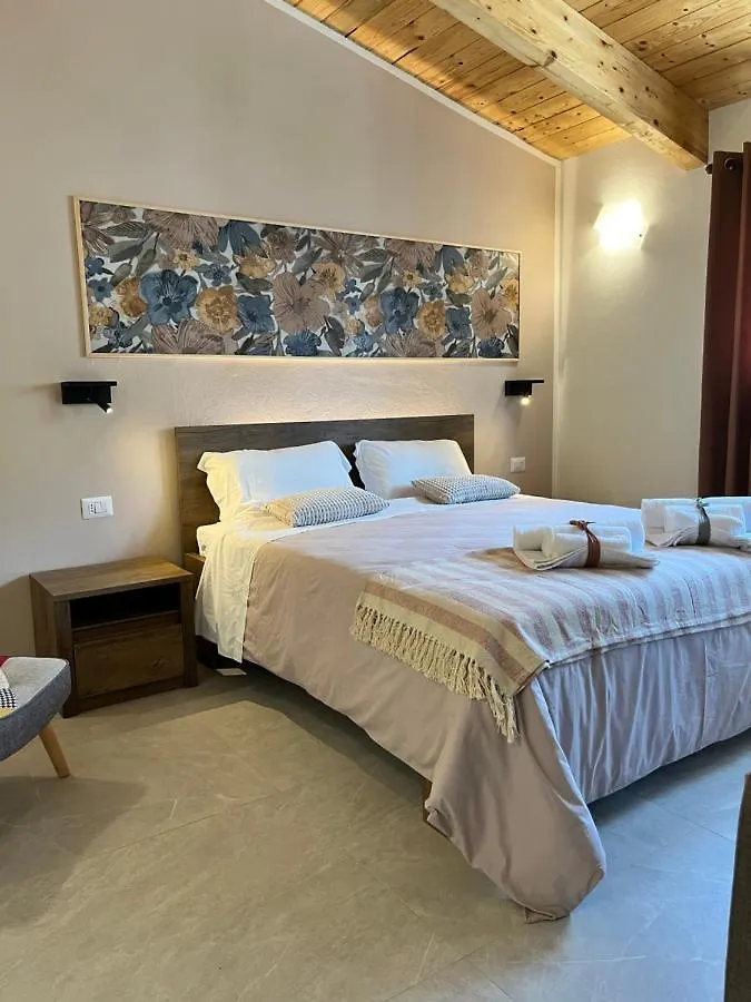 Bed and Breakfast Algueroof Bed & Breakfast